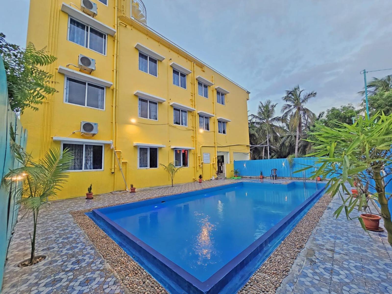 Auro Galaxy Villa Пондичери Екстериор снимка