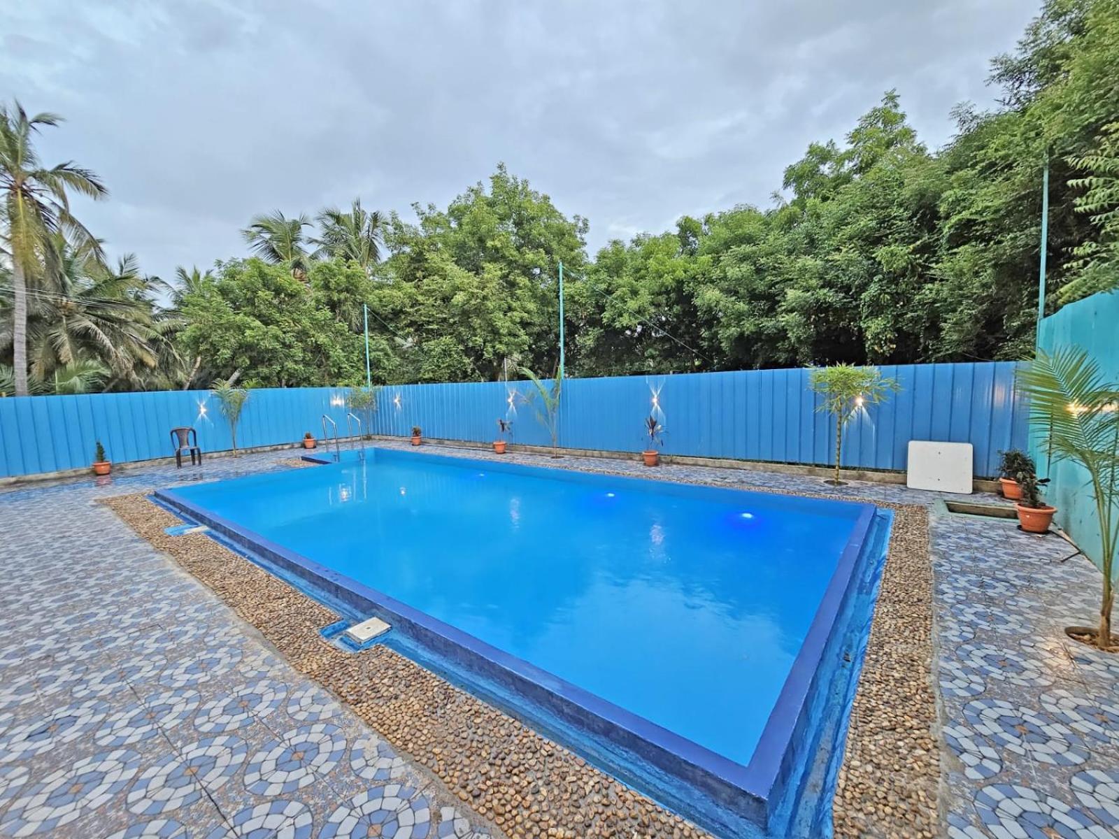 Auro Galaxy Villa Пондичери Екстериор снимка